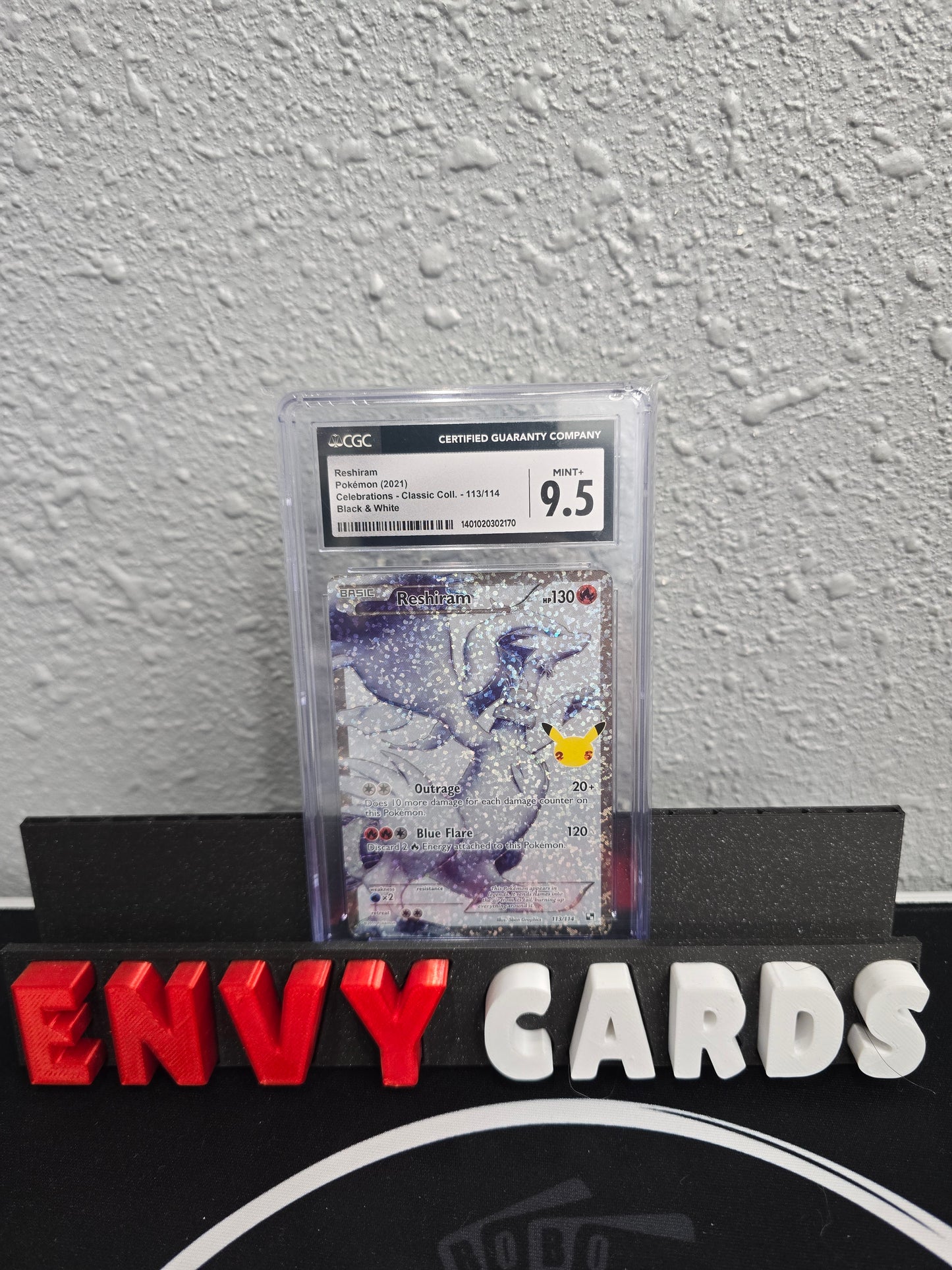 Reshiram Classic Collection 113/114 CGC 9.5