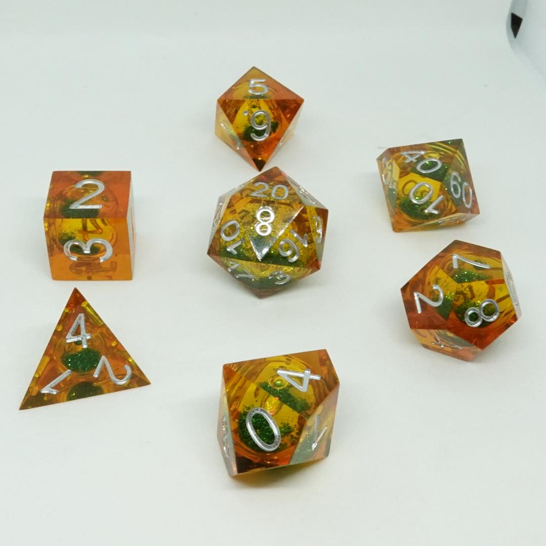 Chronicle RPG Accessories: 7CT Liquid Core - Polyhedral Dice Set