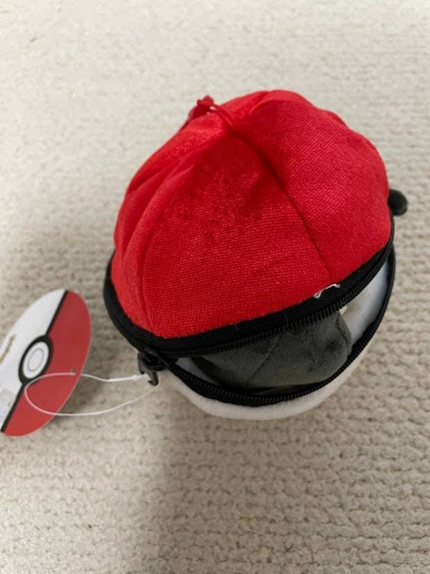 K-Wonderland - Pokemon Poké Ball Plush Pouch + Random Keychain 8cm SET