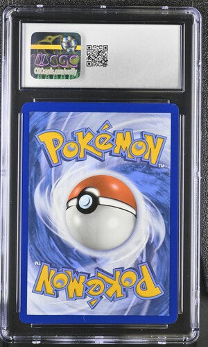 Lugia V 186/195 CGC 10